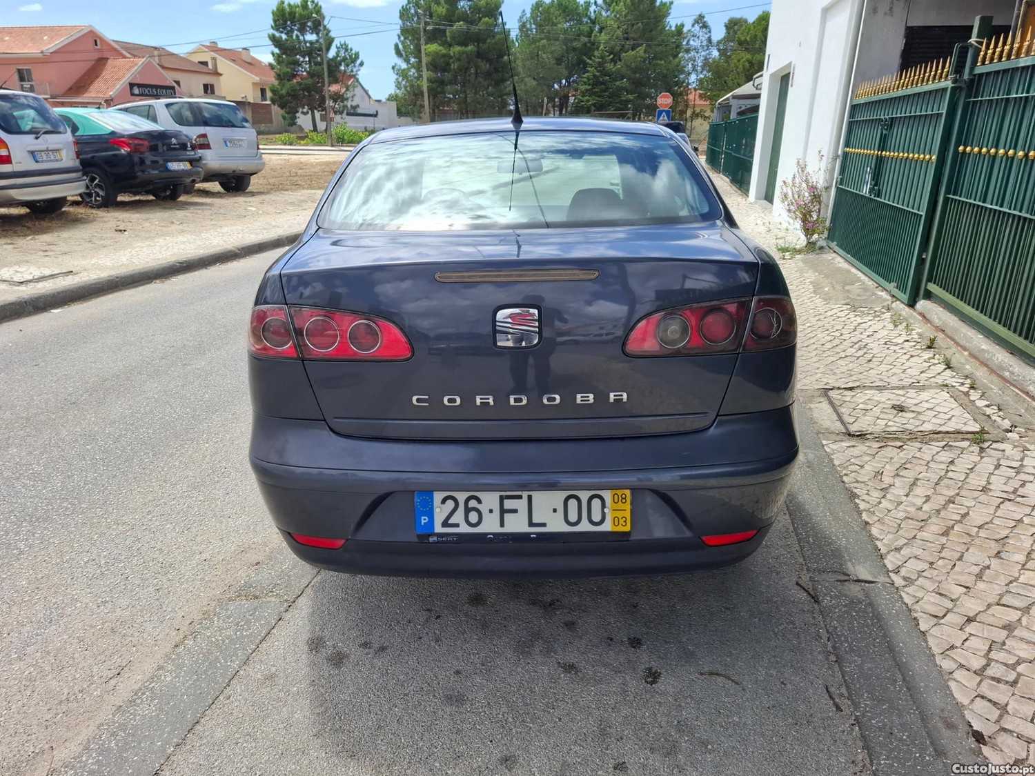 SEAT Cordoba 1.4 Tdi Stylence — fotografia 8