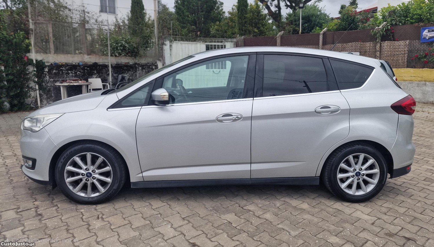 Ford C-Max 1.5 TDCi Titanium SS — fotografia 8
