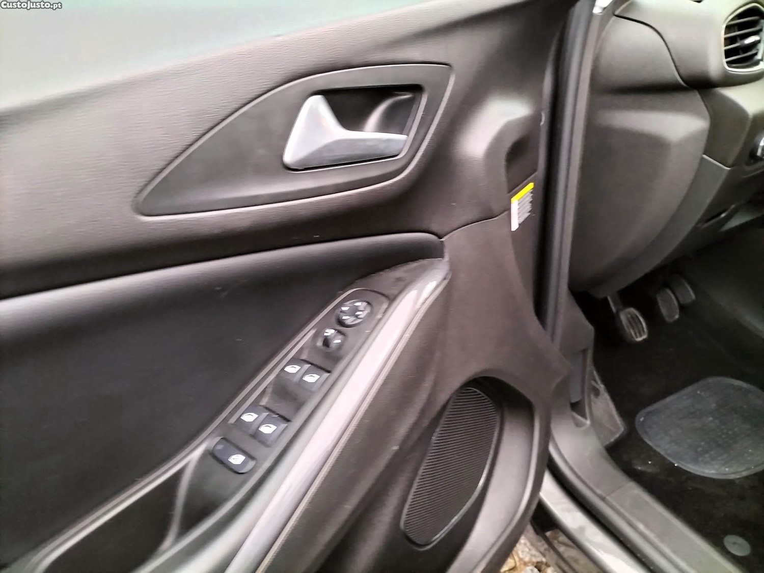 Opel Grandland X 1.2i Turbo Design Line 130cv — fotografia 3