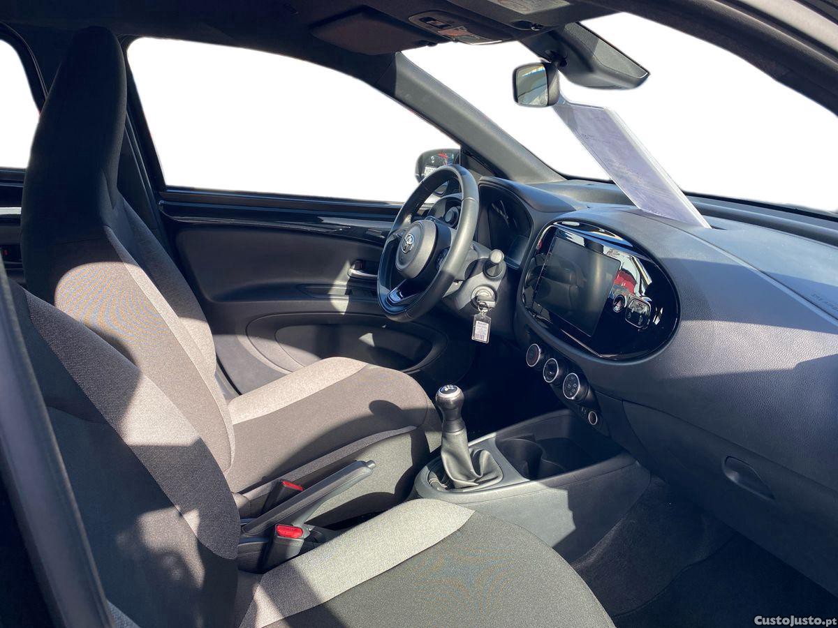 Toyota Aygo X 1.0 Play — fotografia 10