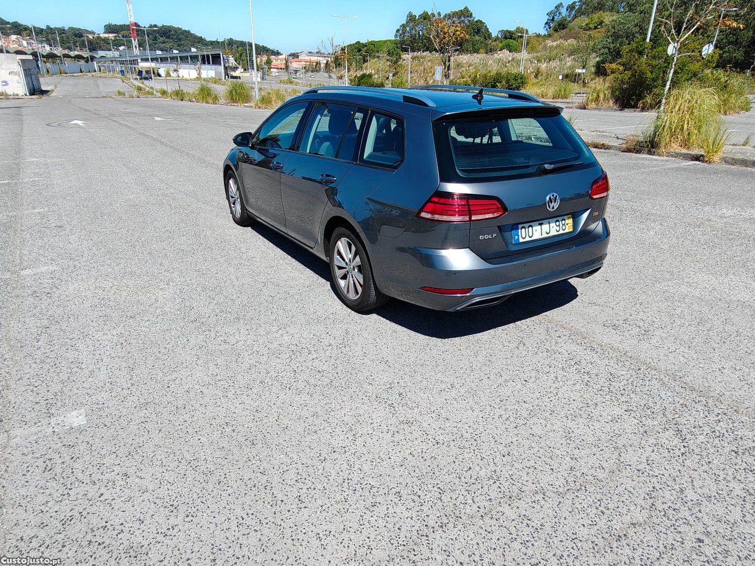Volkswagen Golf VII Variant 1.6 TDI — fotografia 8