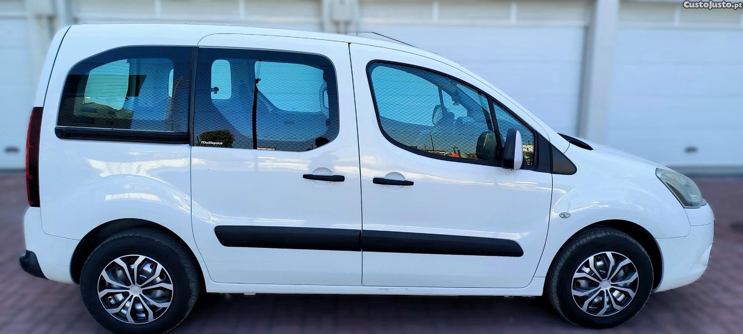Citroën Berlingo 1.6 HDI TPMR Rampa Cadeira Rodas Garantia 18M Profissional — fotografia 8