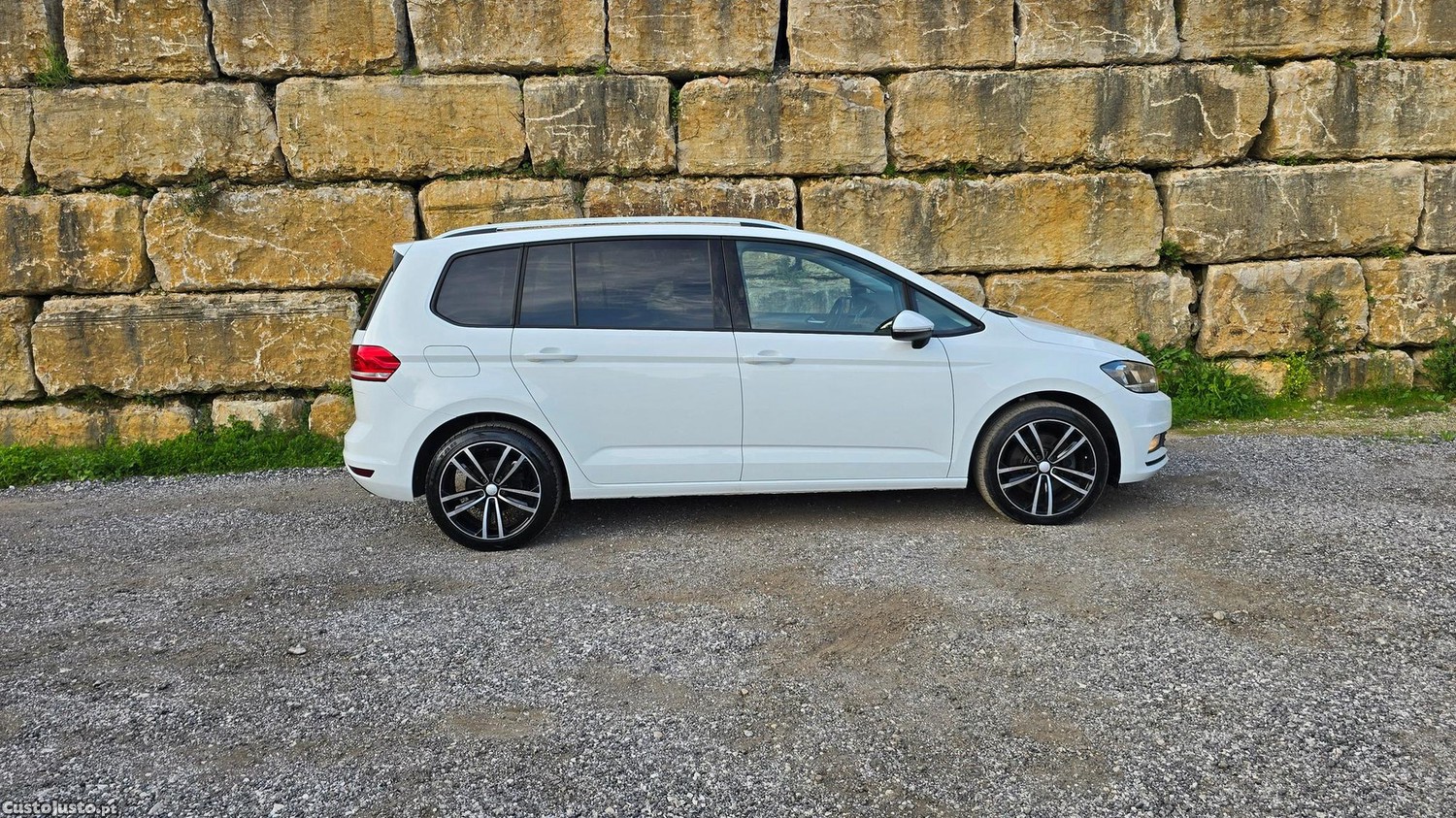 VW Touran 1.6 TDi Confortline DSG - 18 foto 4