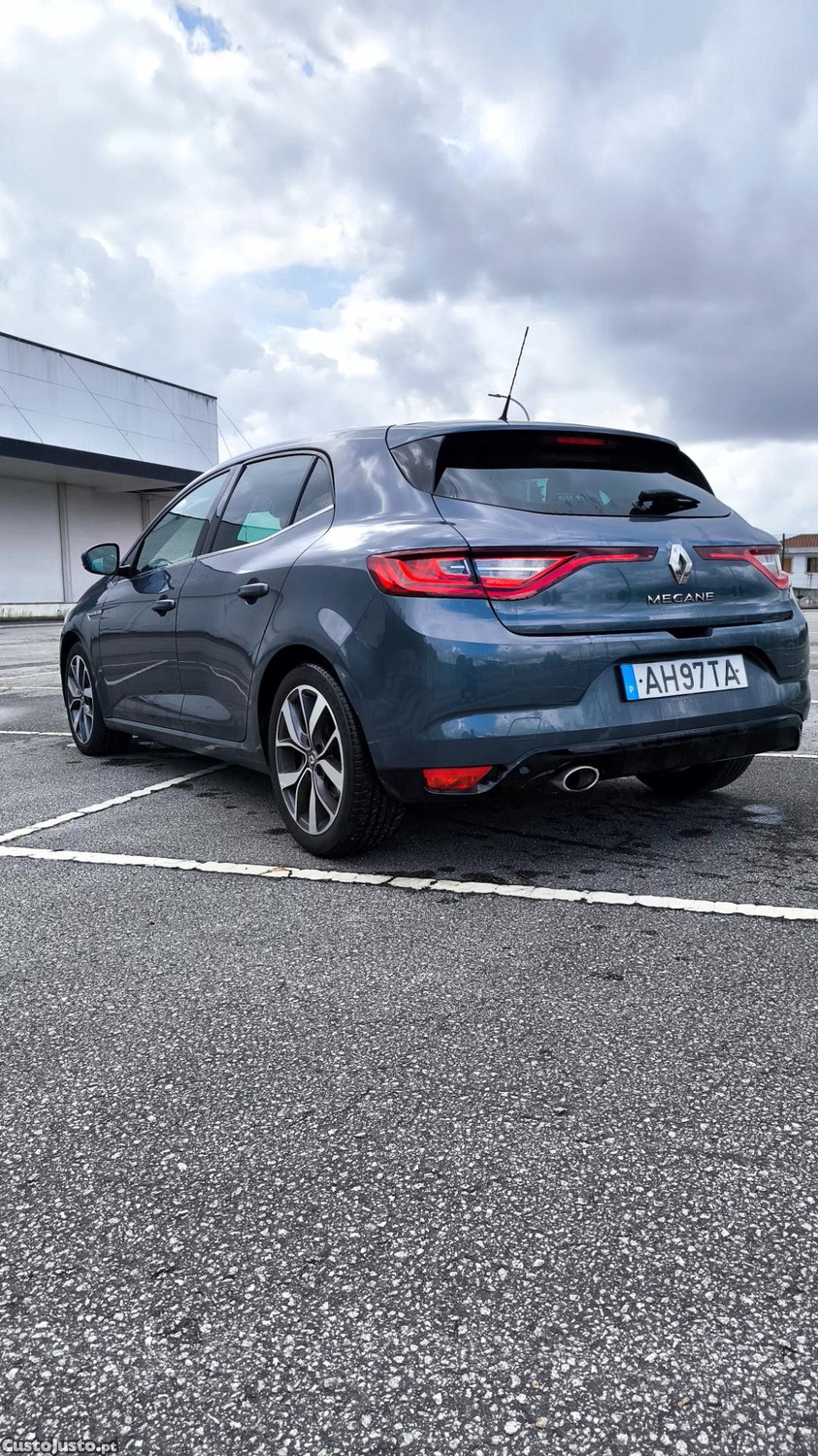Renault Mégane Bose — fotografia 8