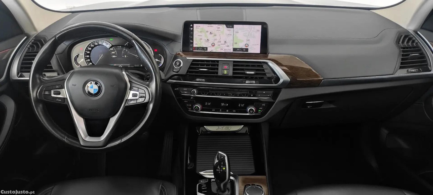 BMW X3 20 d xDrive Line Luxury — fotografia 7