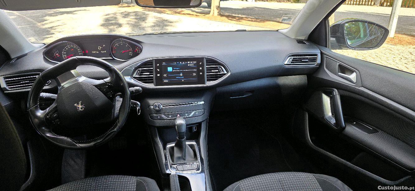 Peugeot 308 automática — photo 2