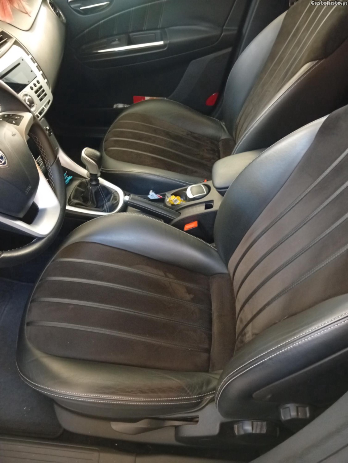 Lancia Delta 1.6 multijet — photo 5