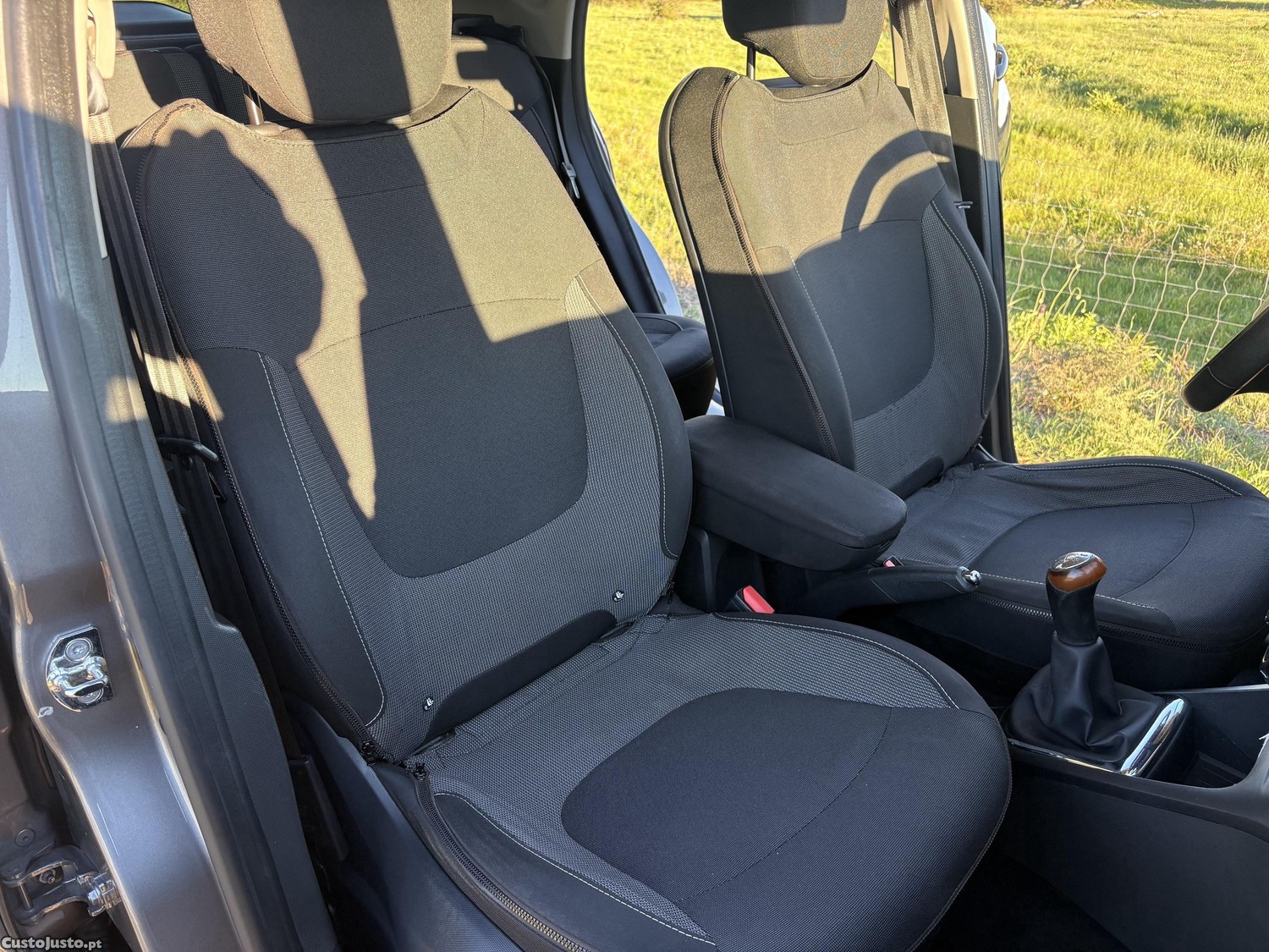 Renault Captur 1.5 DCI SPORT — fotografia 4