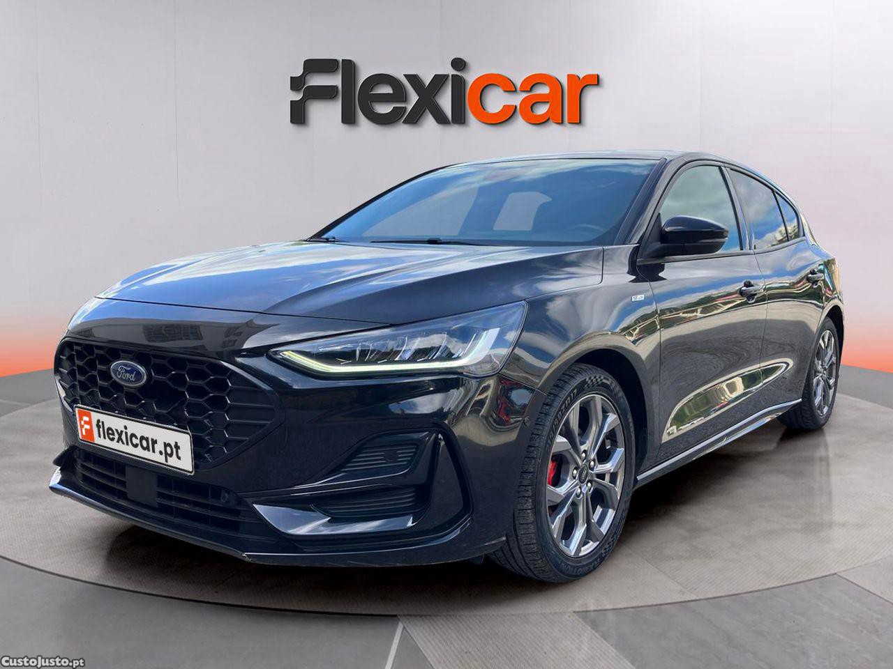 Ford Focus 1.0 EcoBoost MHEV ST-Line — fotografia 17