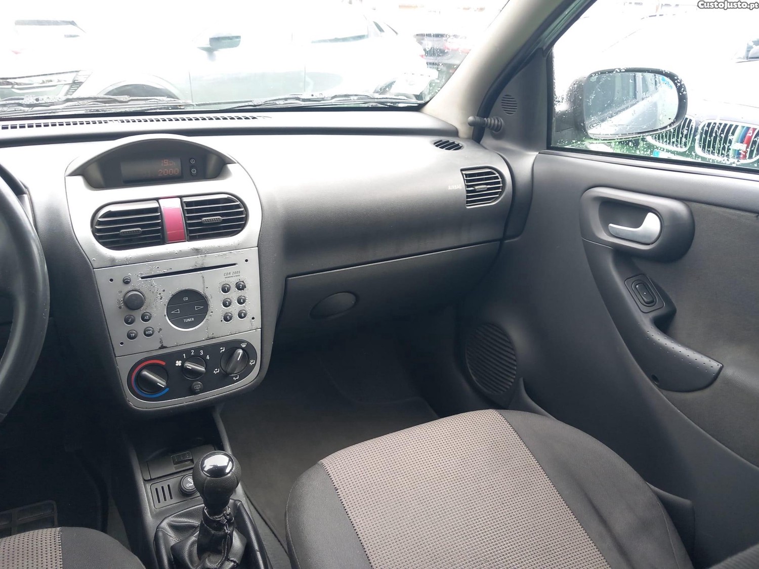 Opel Corsa 1.3 CDTI Cosmo — fotografia 7