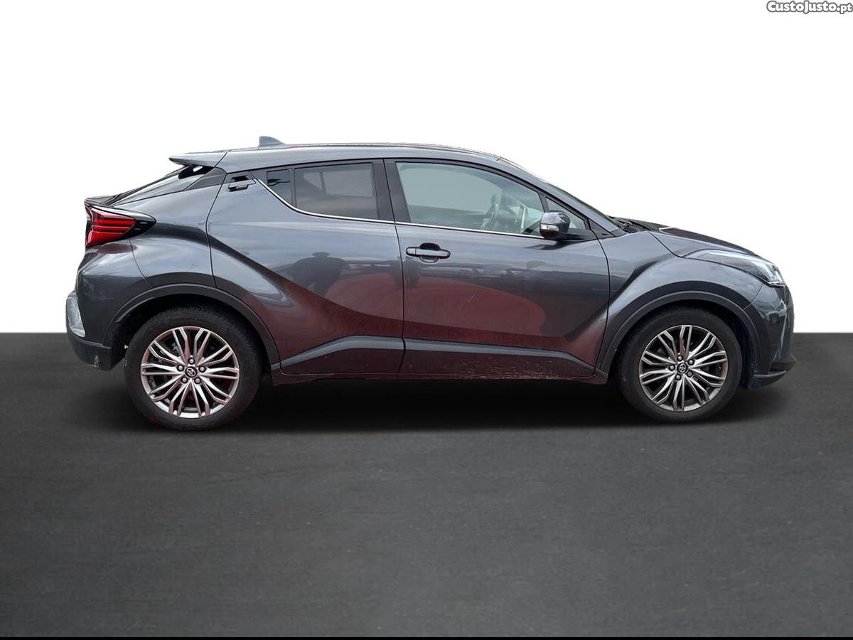 Toyota C-HR 1.8 Hybrid Exclusive — fotografia 4