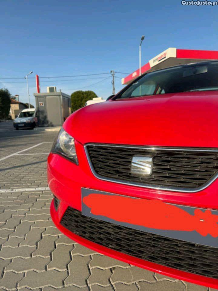 SEAT Ibiza 6j — fotografia 8
