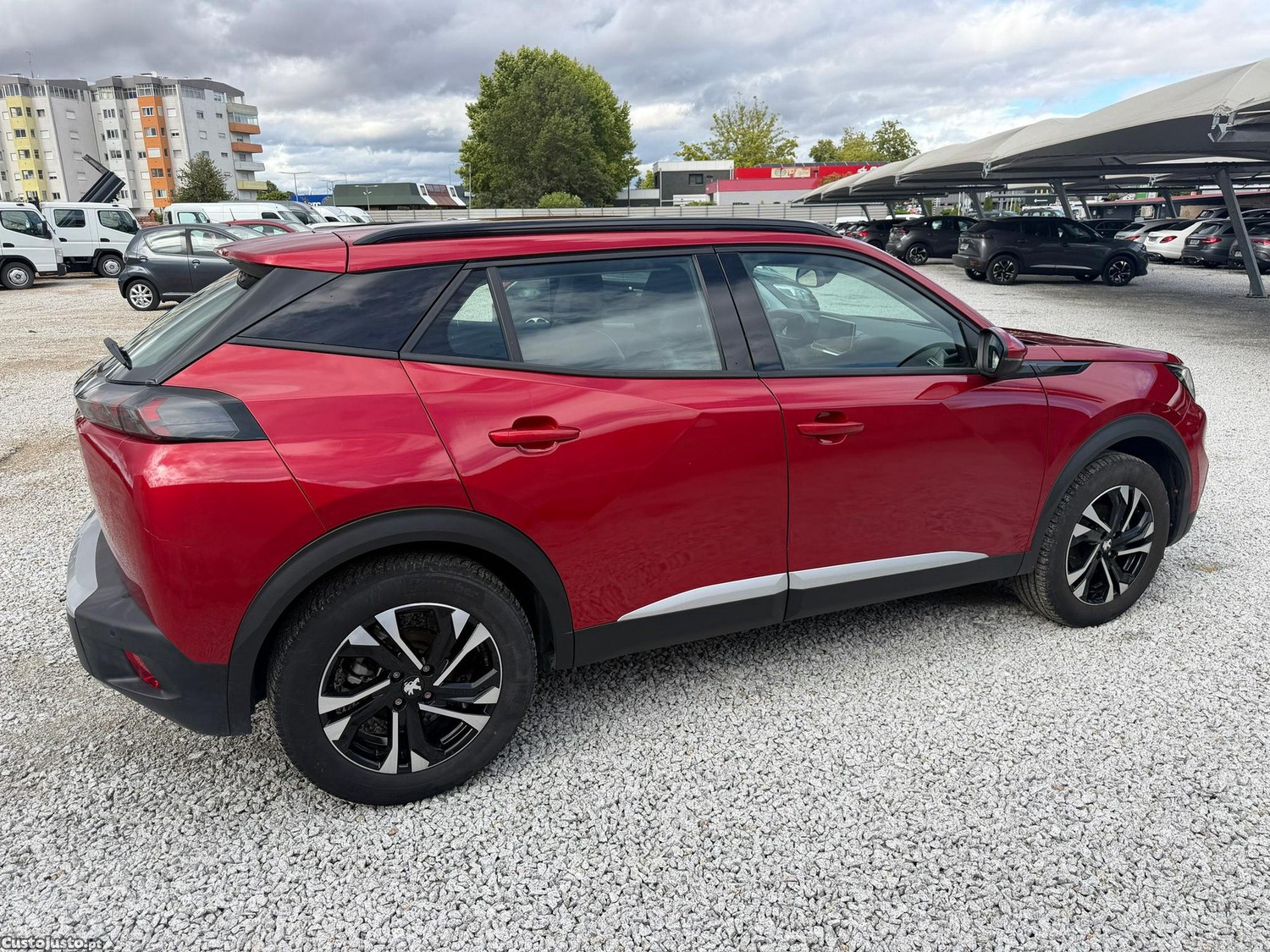 Peugeot 2008 1.2 PureTech Allure — fotografia 10