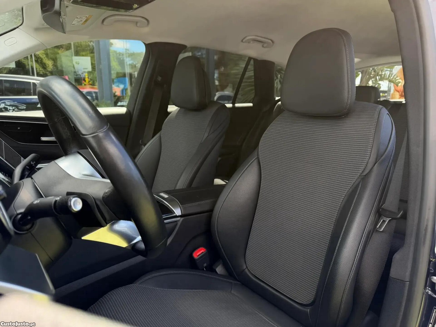 Mercedes-Benz GLC 220 d 4Matic — fotografia 18