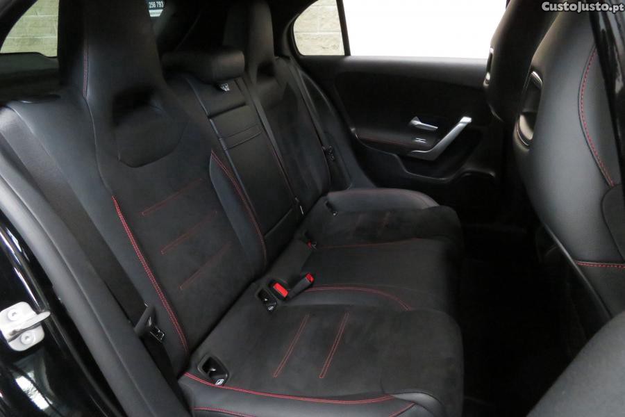 Mercedes-Benz A 200 AMG Line Aut. — fotografia 15