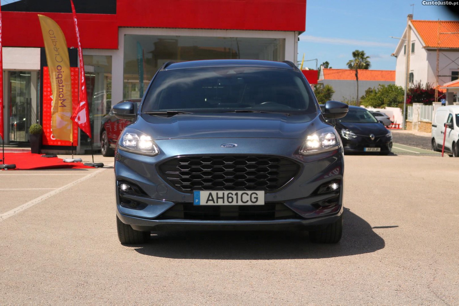 Ford Kuga 2.5 PHEV ST-Line X Auto 225cv - 21 foto 5
