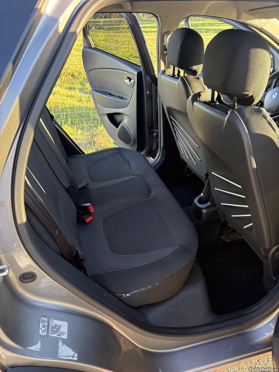 Renault Captur 1.5 DCI SPORT — fotografia 3