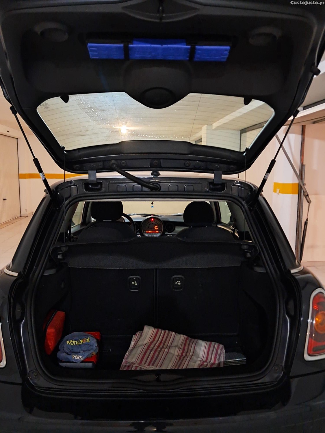 MINI Cooper D — fotografia 4