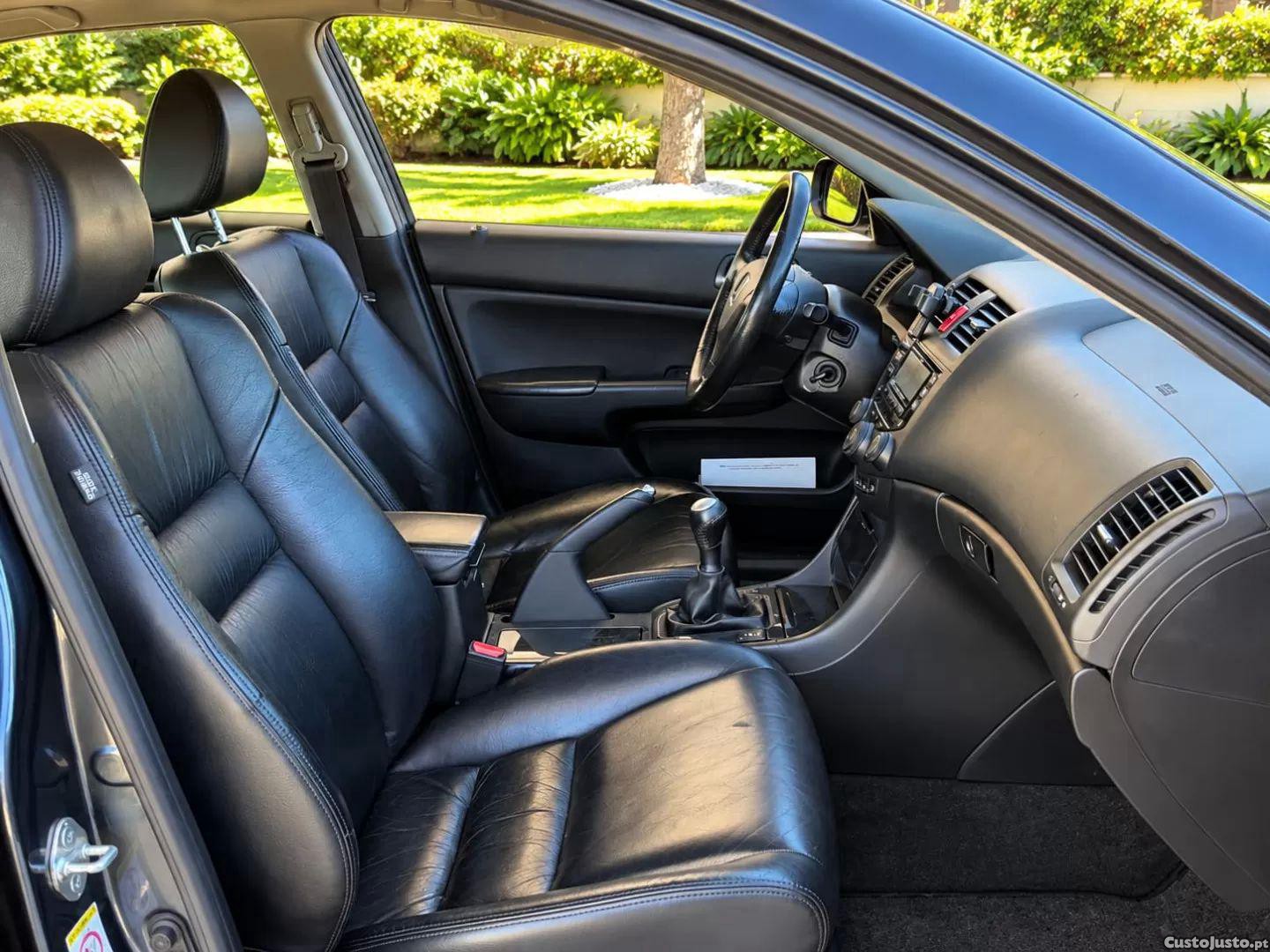 Honda Accord 2.2 i-ctdi executive — fotografia 15