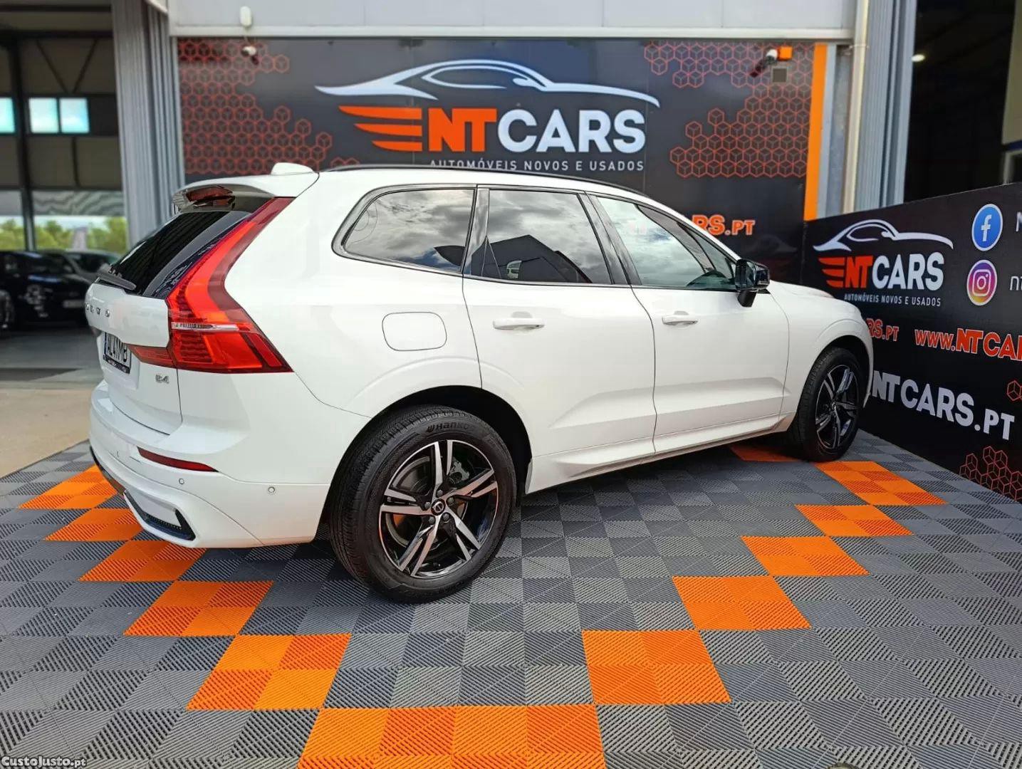 Volvo XC 60 2.0 b4 r-design — fotografia 25
