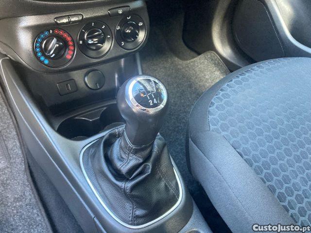 Opel Corsa 1.3 CDTi Dynamic — fotografia 6