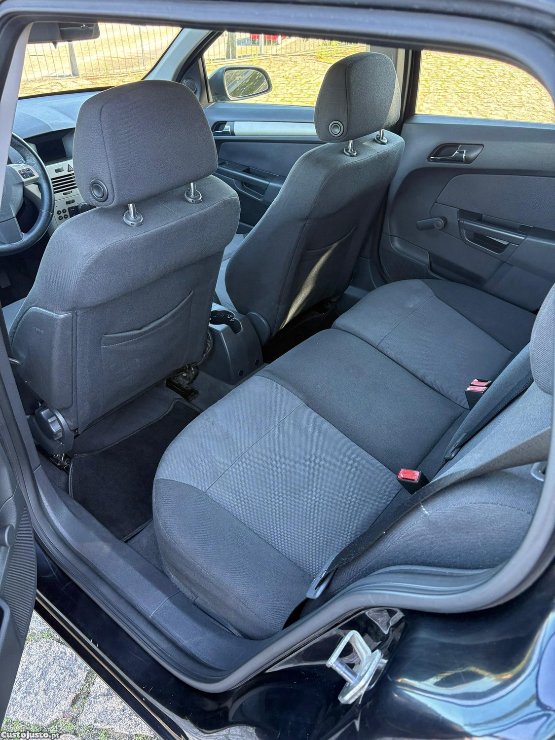 Opel Astra H Sw 1.3 cdti 90cv — fotografia 10