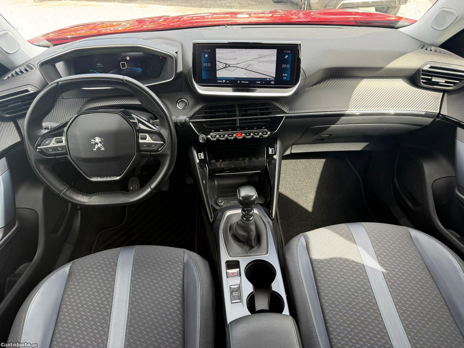 Peugeot 2008 1.2 PureTech Allure — fotografia 9
