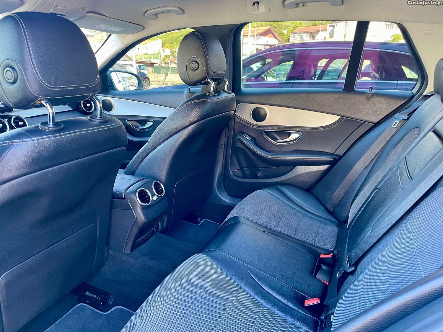 Mercedes-Benz C 220 (BlueTEC) d Station 7G-TRONIC Avantgarde — fotografia 5