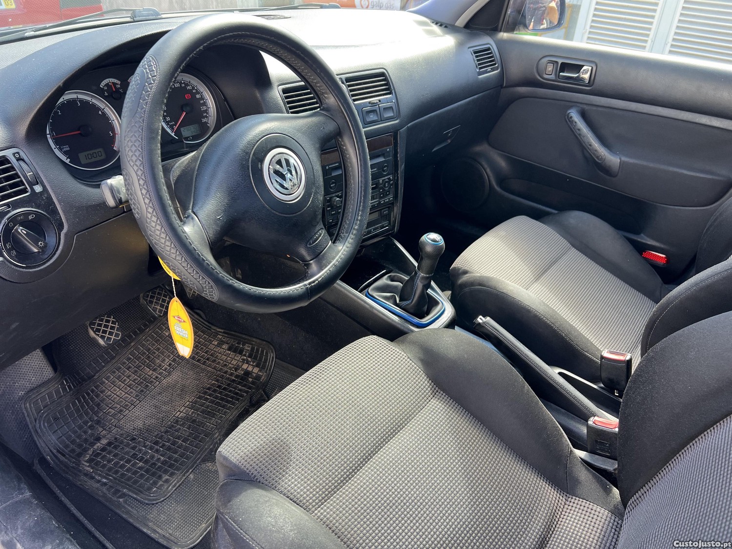 Volkswagen Bora 1.9TDi 115cv — fotografia 5
