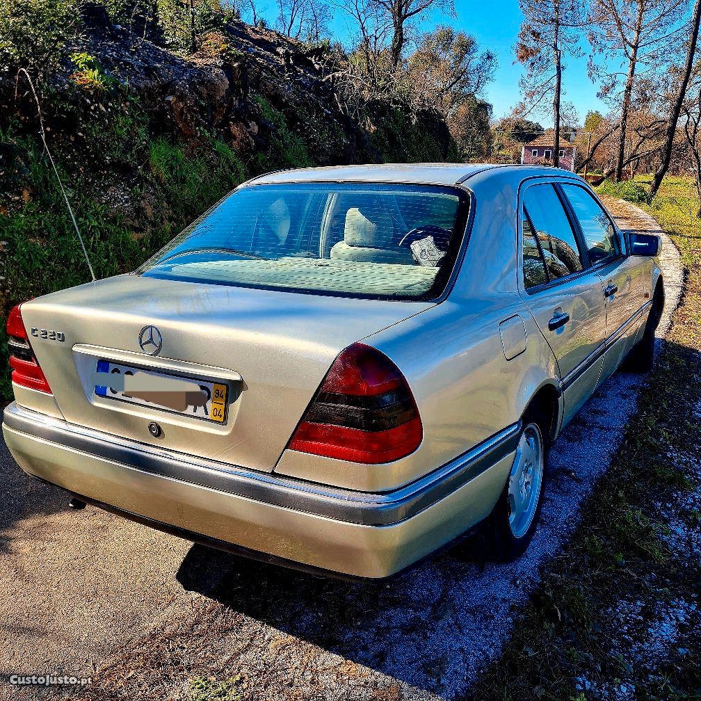Mercedes-Benz C 220 Elegance — fotografia 5