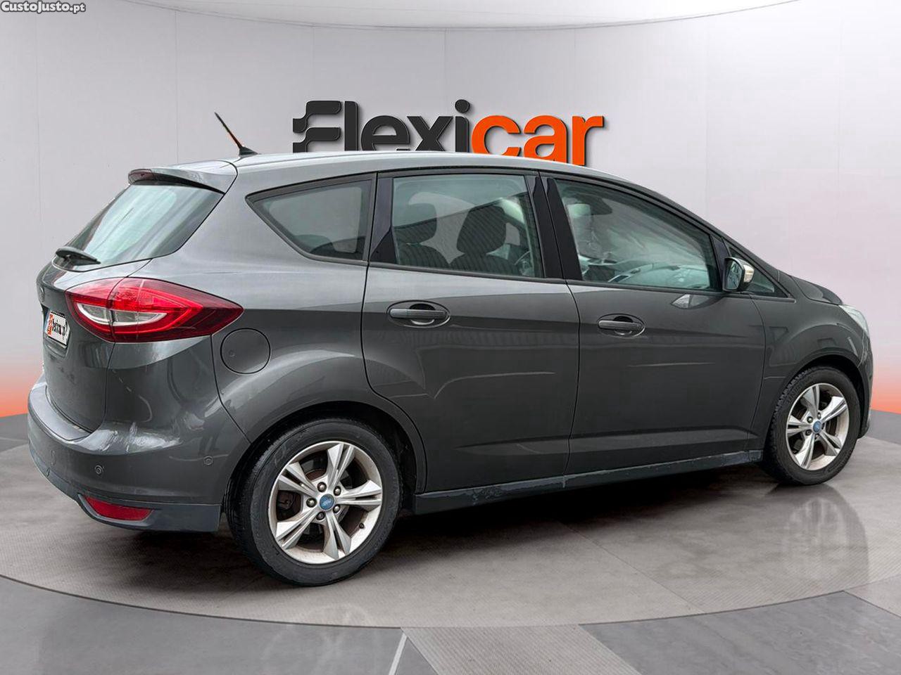 Ford C-Max 1.5 TDCi Business Edition — fotografia 11