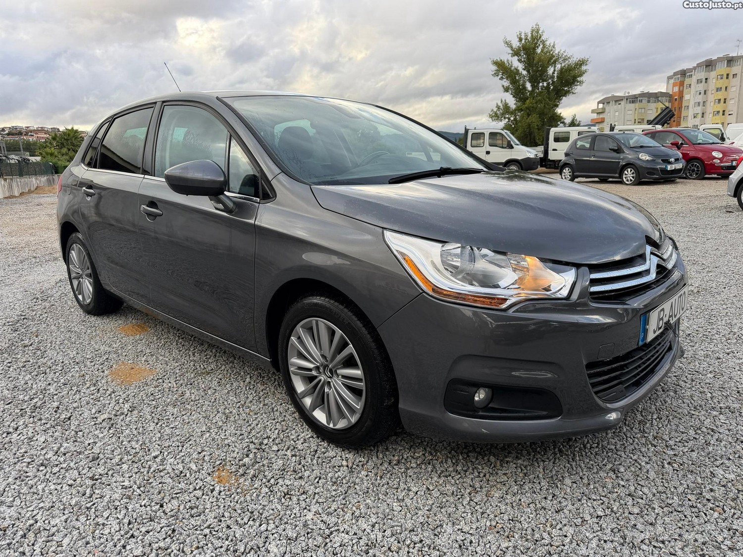 Citroën C4 1.6 e-HDi Exclusive CMP6 — fotografia 11