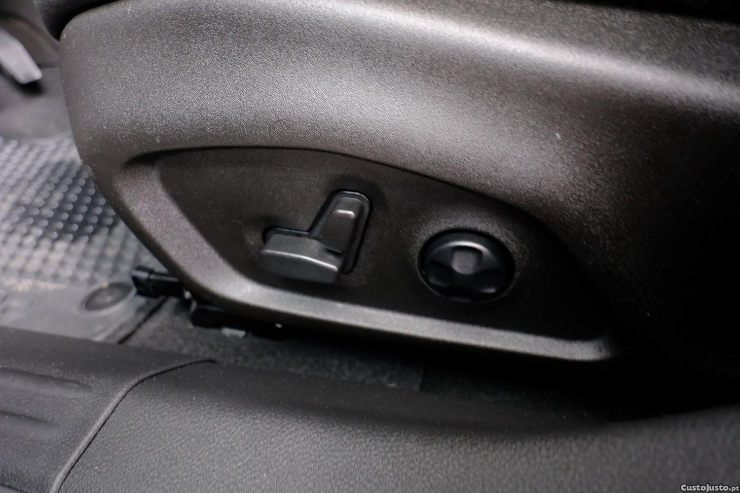 Jeep Compass 1.3 TG 4Xe S — fotografia 17
