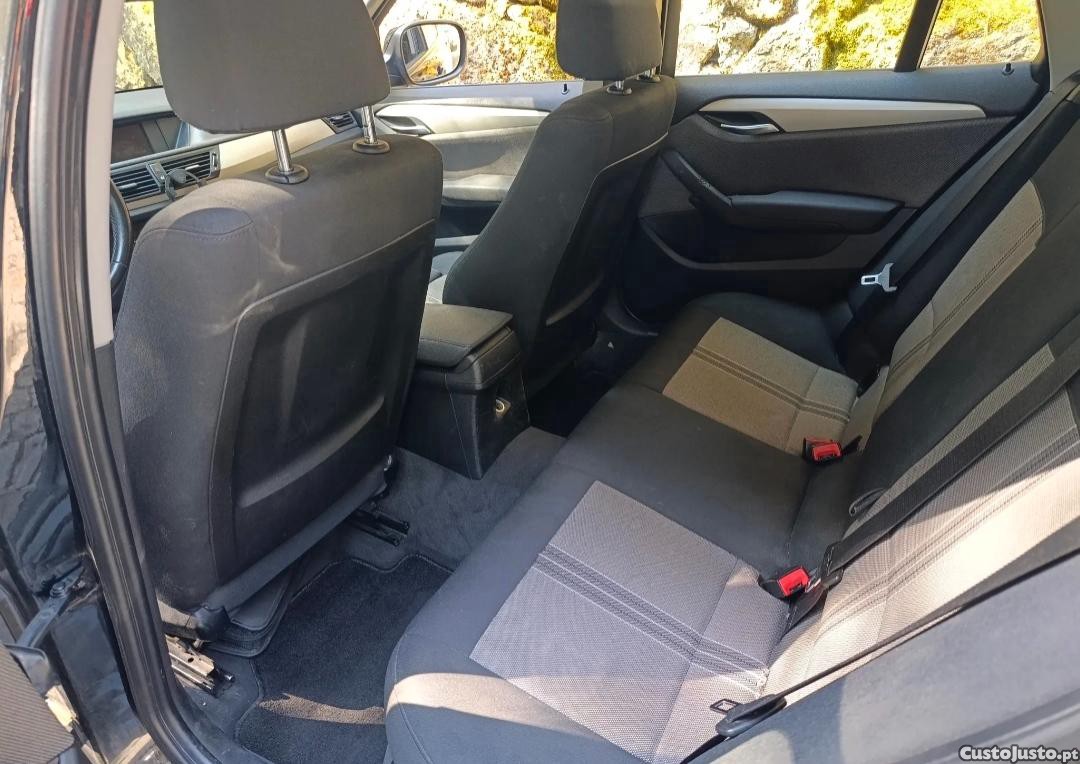 BMW X1 S Drive18D — fotografia 6