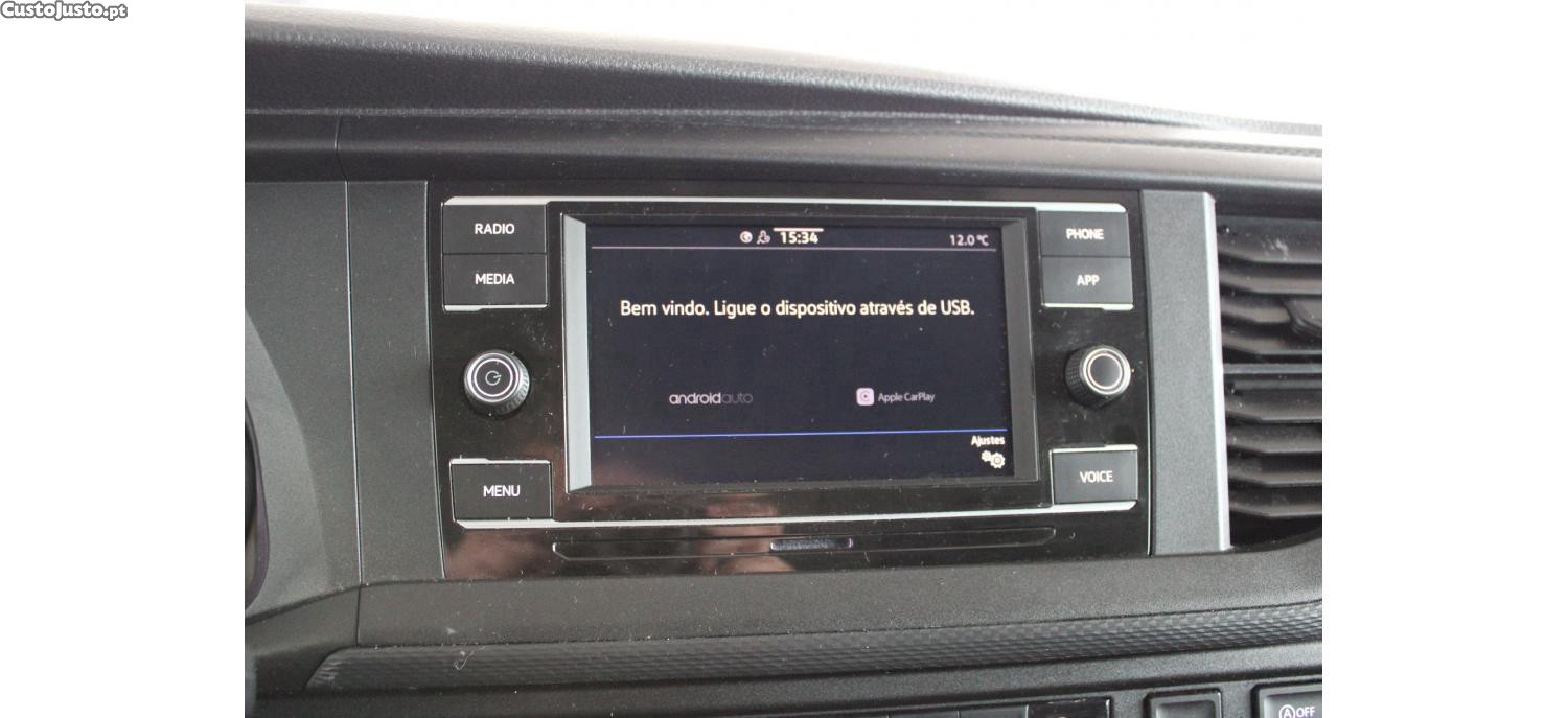 Volkswagen Caravelle Comfortline 2.0 TDI 150cv — fotografia 13