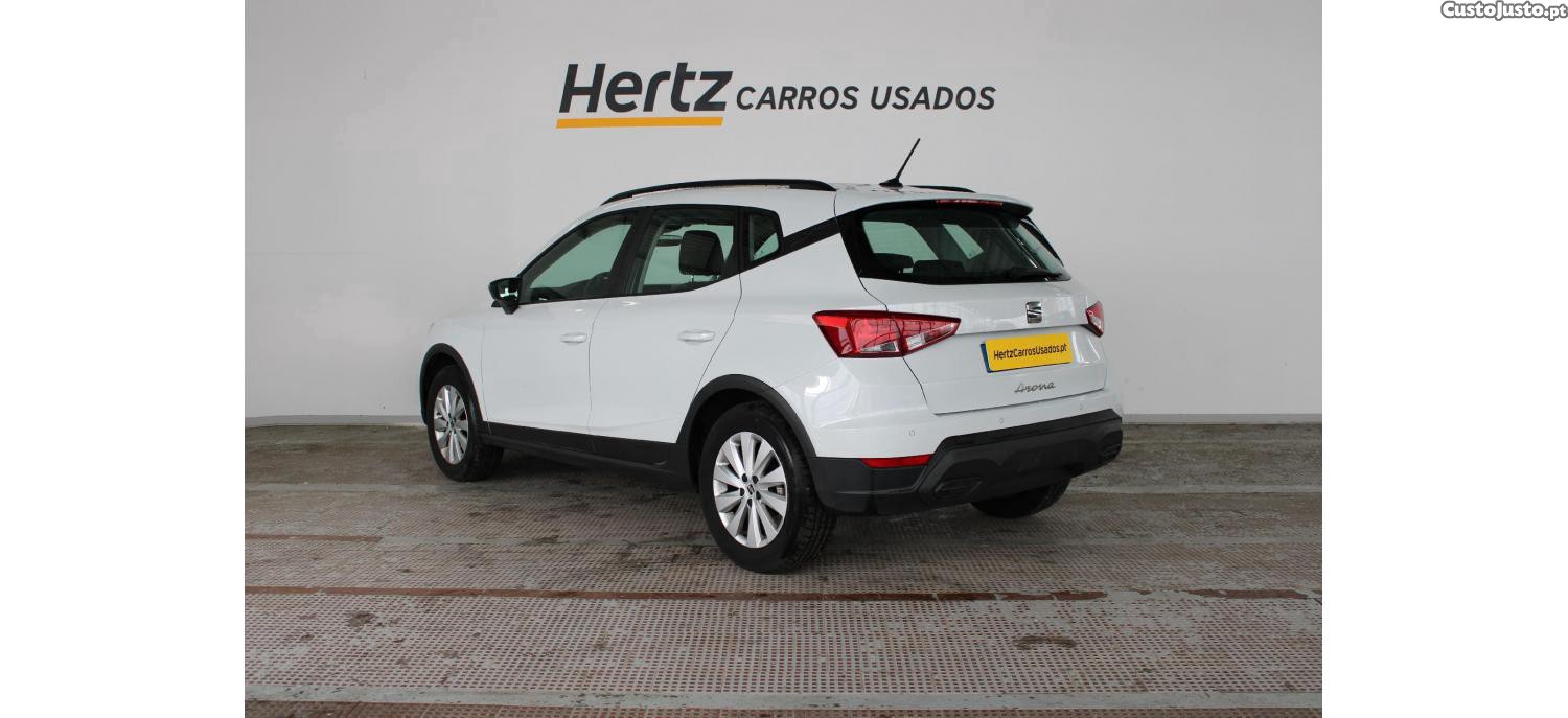 SEAT Arona 1.0 TSI Style 95cv — fotografia 19