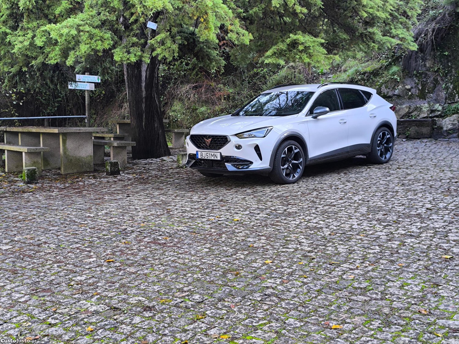 CUPRA Formentor Vz E-Hybrid — fotografia 3