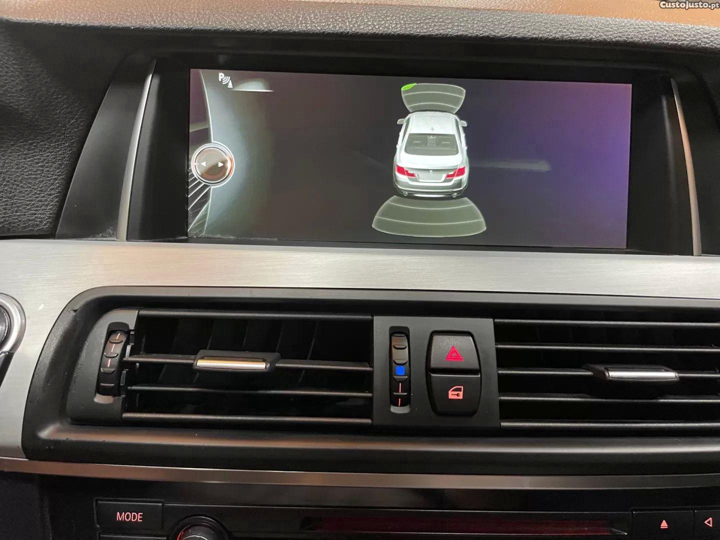BMW 520 D line luxury auto — fotografia 9