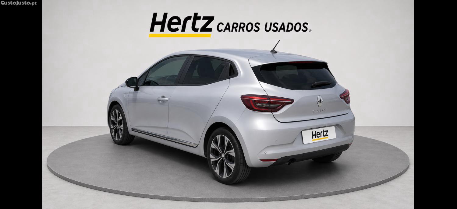 Renault Clio 1.0 Tce Evolution — fotografia 11