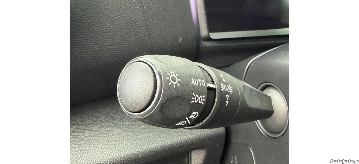 Citroën C4 PureTech Plus 1.2 130cv — fotografia 10