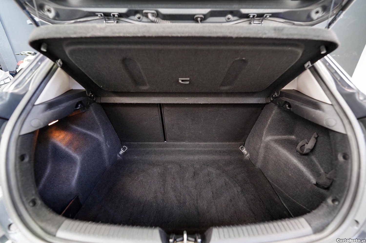 Kia Ceed 1.4 CRDi TX — fotografia 4