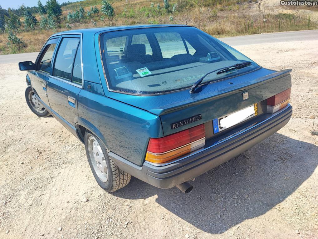 Renault 25 2.2 GTX 120cv — fotografia 4