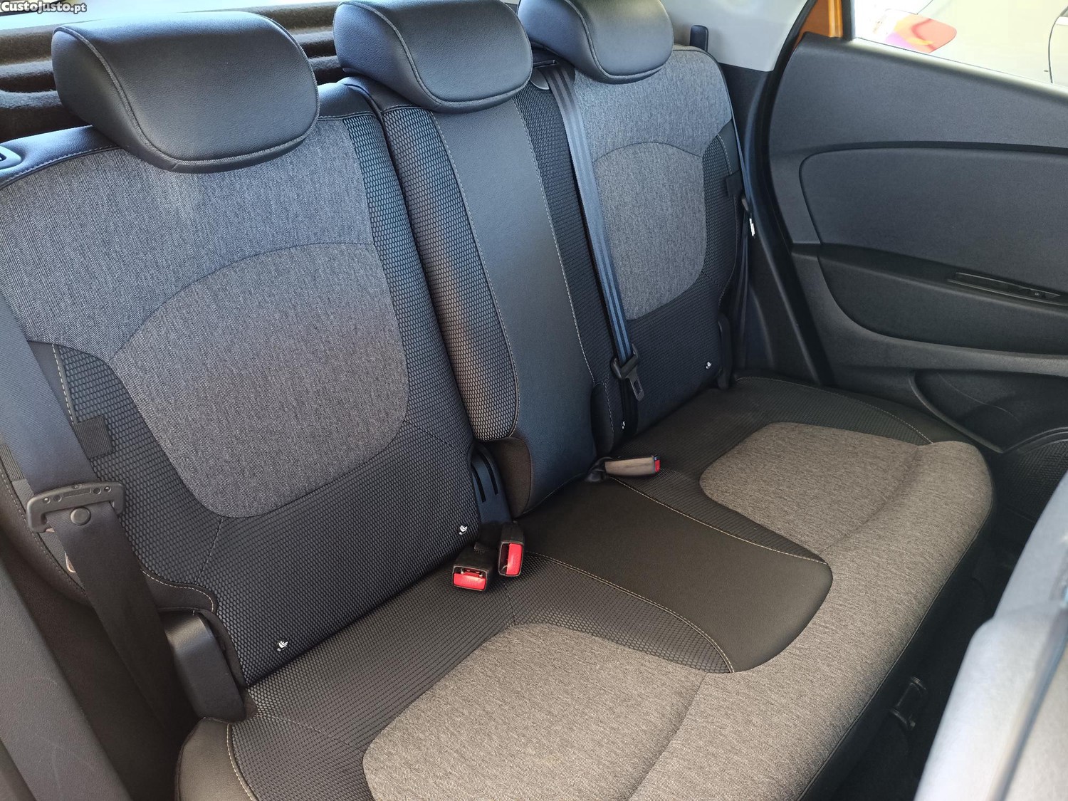 Renault Captur I Phase 2 0.9 TCe 90cv Energy Intens — fotografia 15