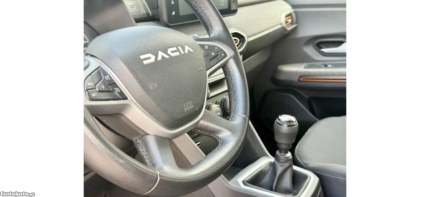 Dacia Sandero 1.0 Tce Expression — fotografia 8