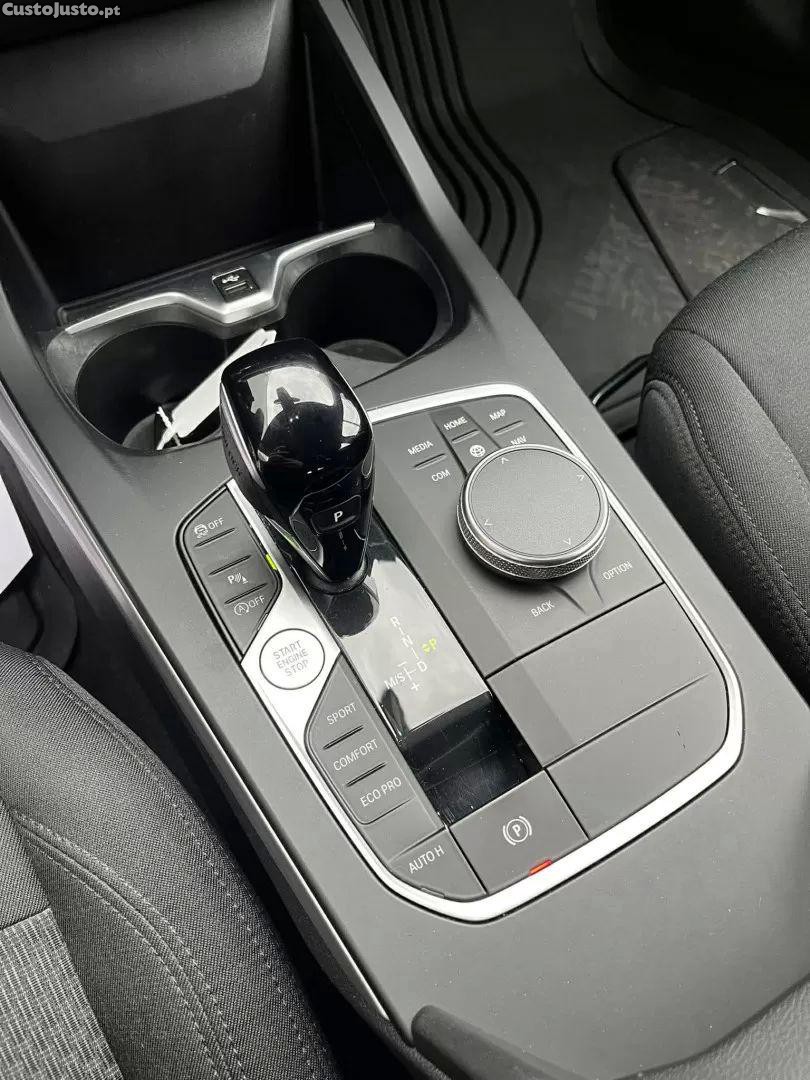 BMW 116 D corporate edition auto — fotografia 7