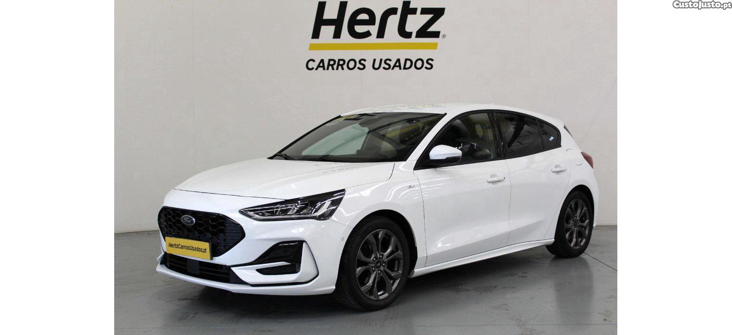 Ford Focus 1.0 EcoBoost MHEV ST-Line — fotografia 19