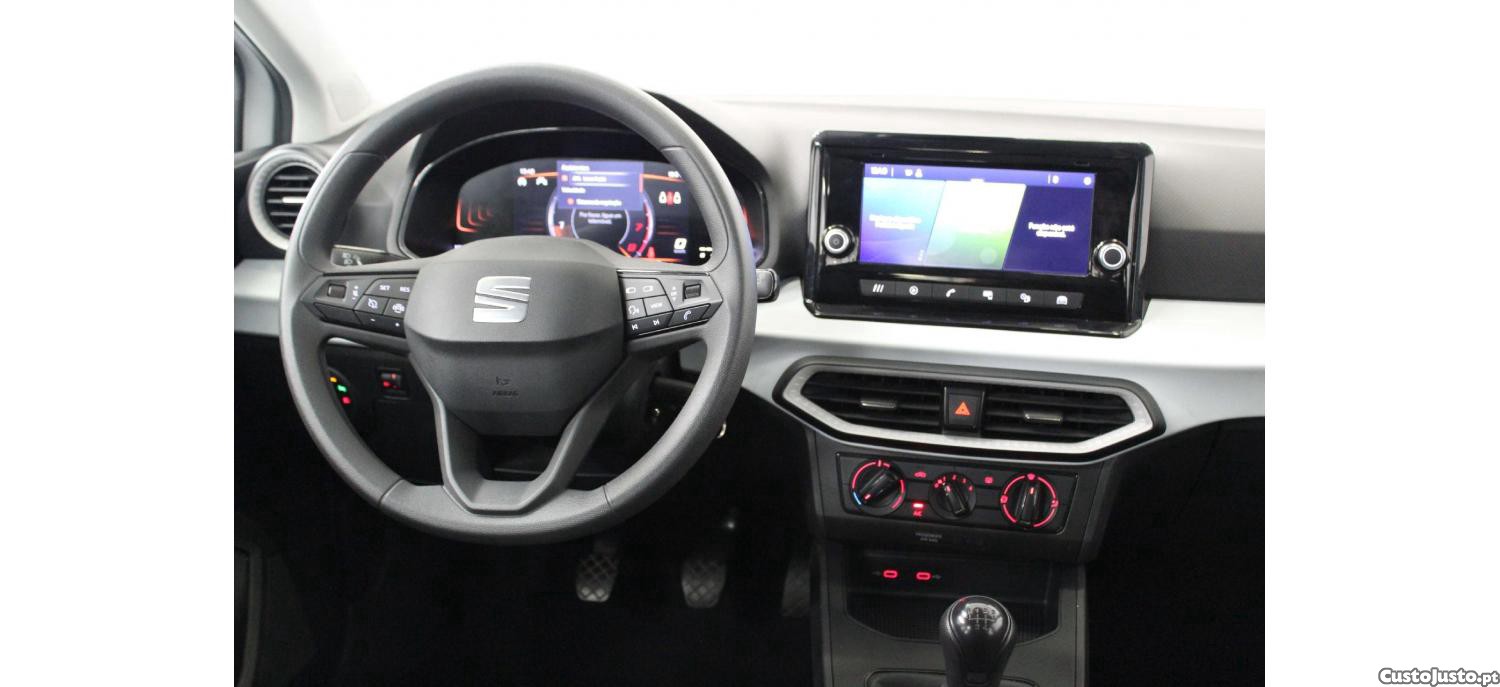 SEAT Ibiza 1.0 TSI Reference 95cv — fotografia 7