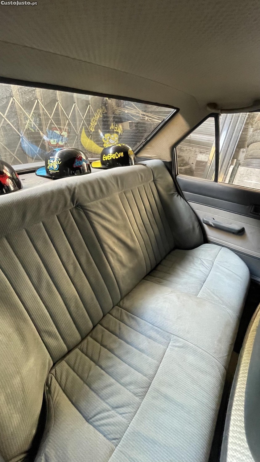 Toyota Carina TA60 — fotografia 3
