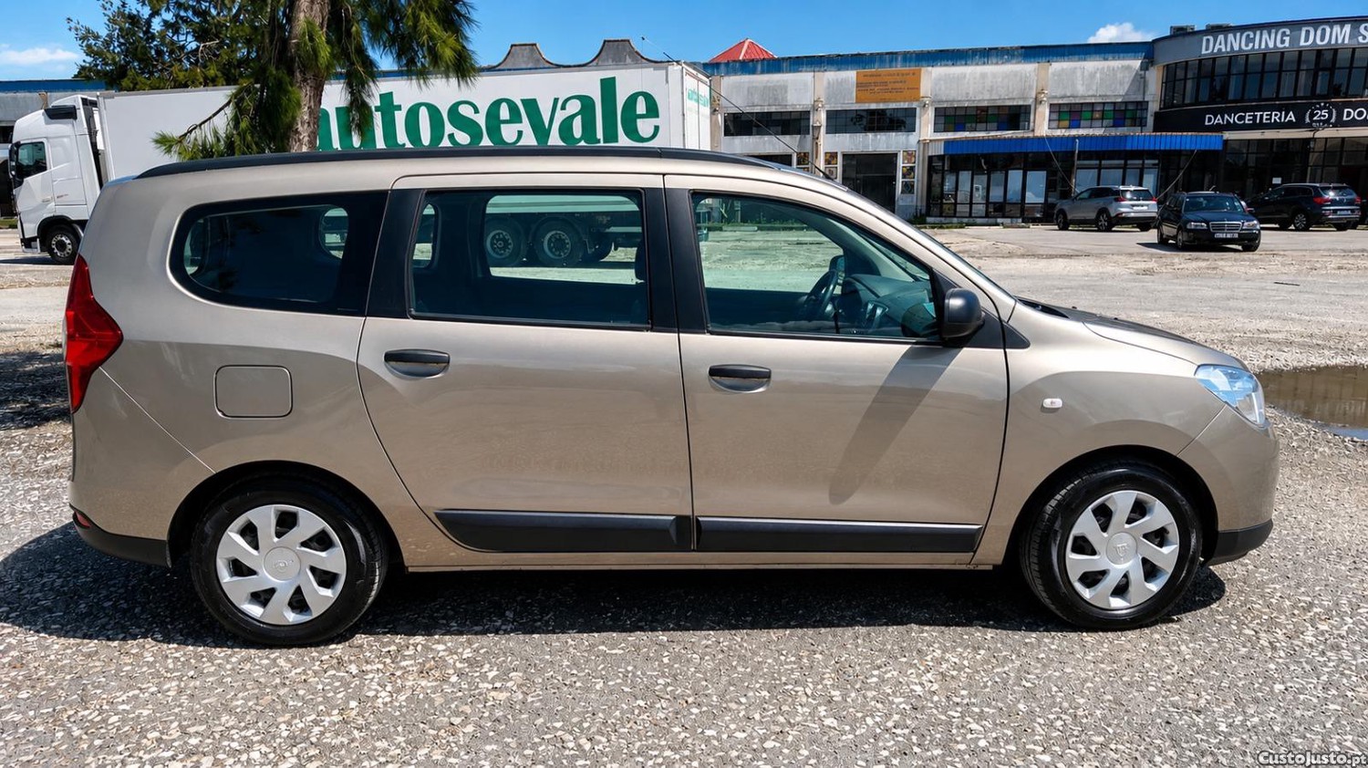 Dacia Lodgy 1.5 DCI — fotografia 3