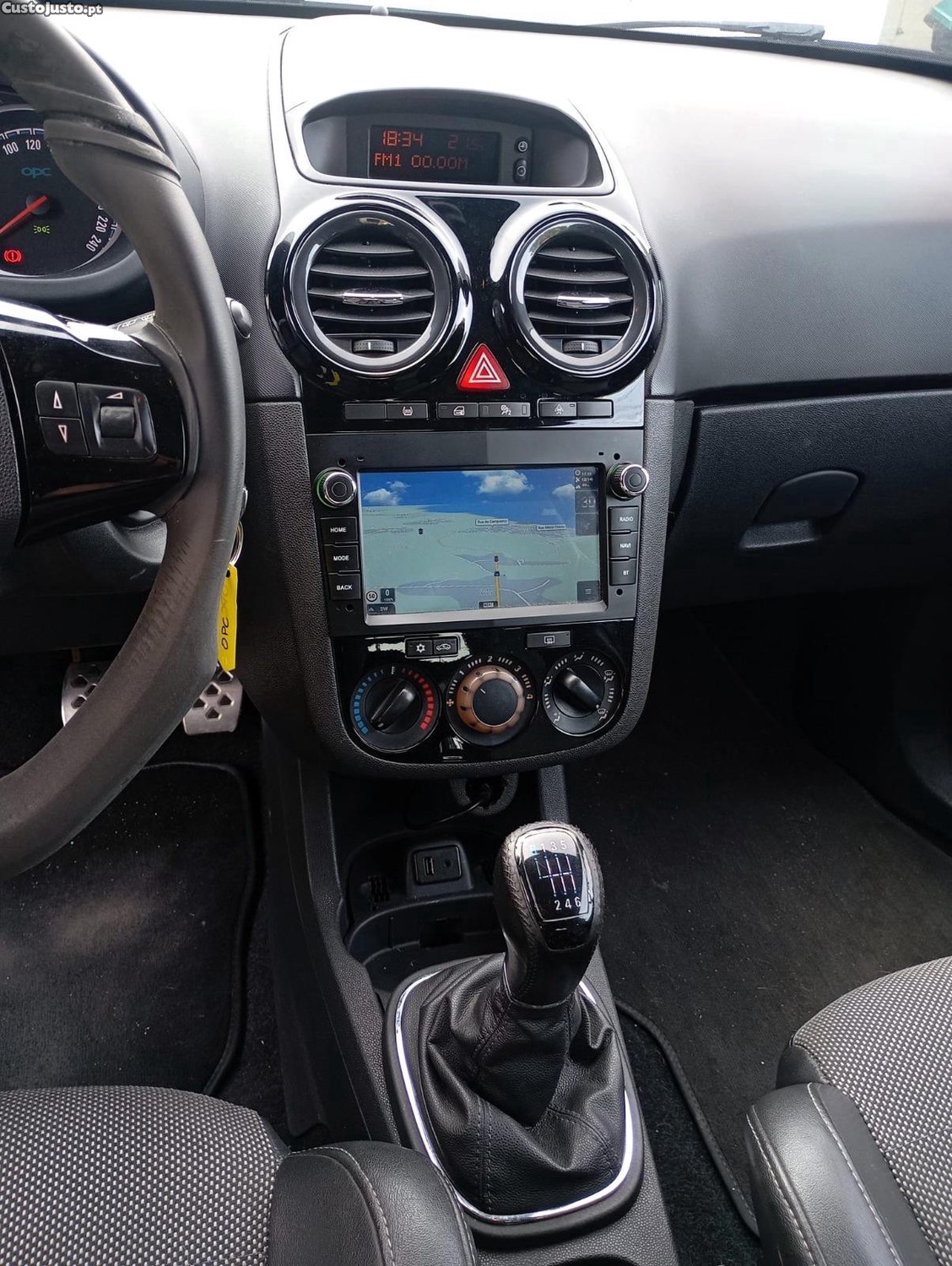 Opel Corsa OPC 1.6 turbo — fotografia 6